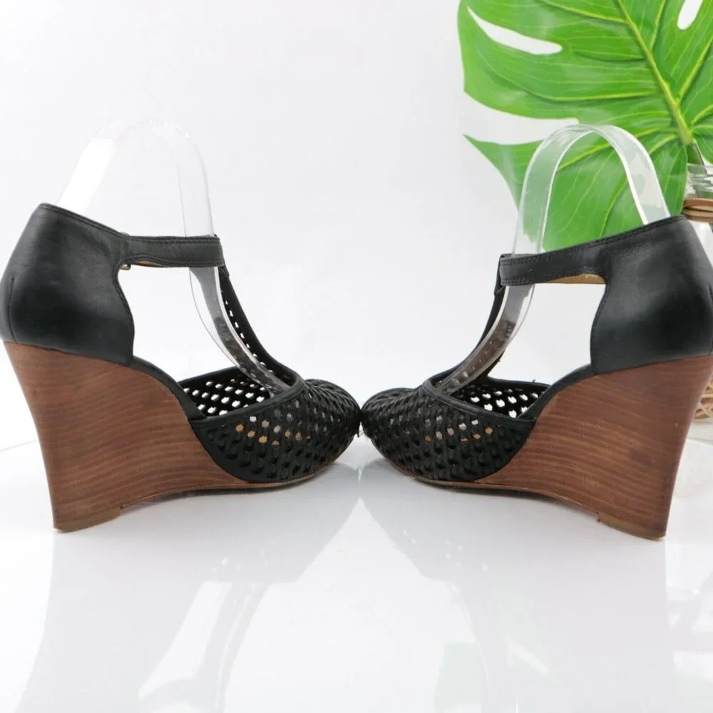 Frye Womens Gwen Sandal Size 9.5 Black Leather Woven T-Strap Wedge Heel Peep Toe - Picture 8 of 12